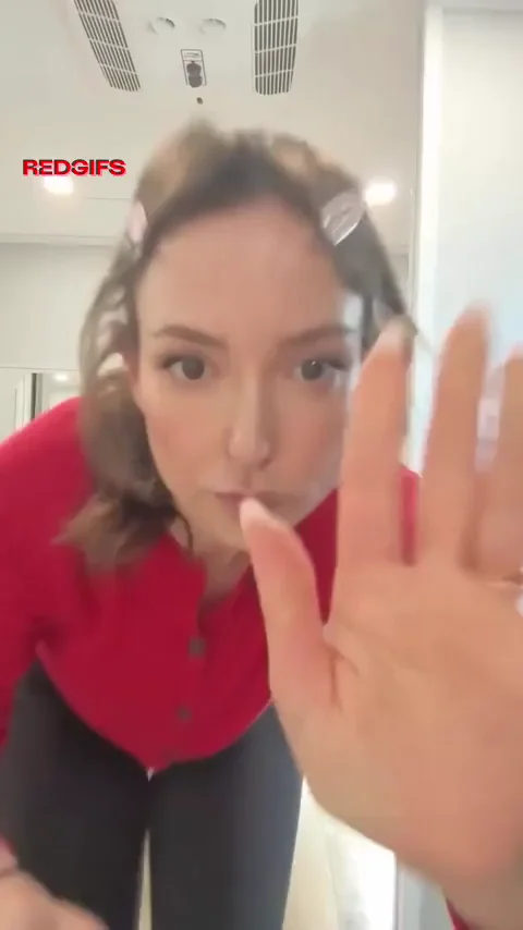 Milana Vayntrub's Juicy Celeb Ass Tease 🍑🔥