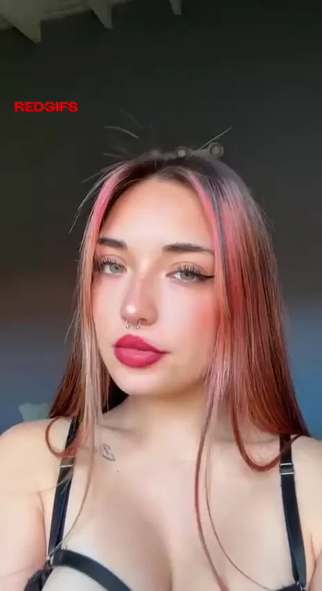 pale gf, am I cute enough?