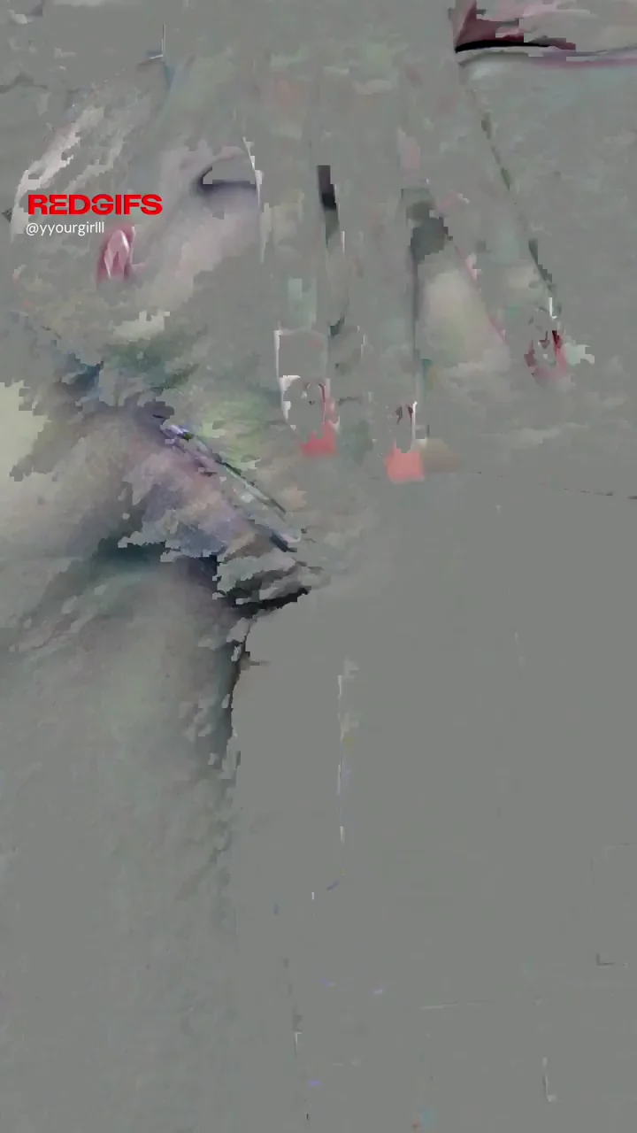 Is This Juicy Pussy Lickable? 😛💦