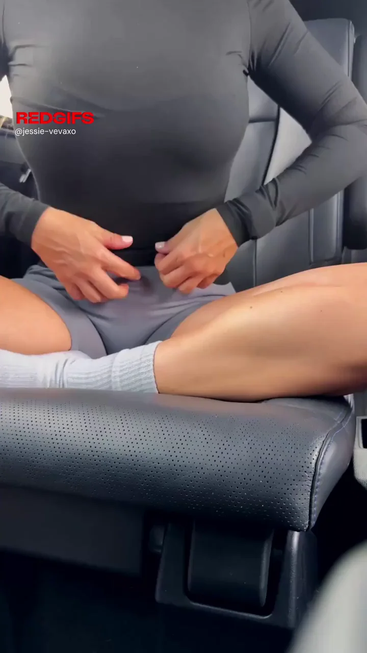 Public lot. No shame. Just a milf in her element.