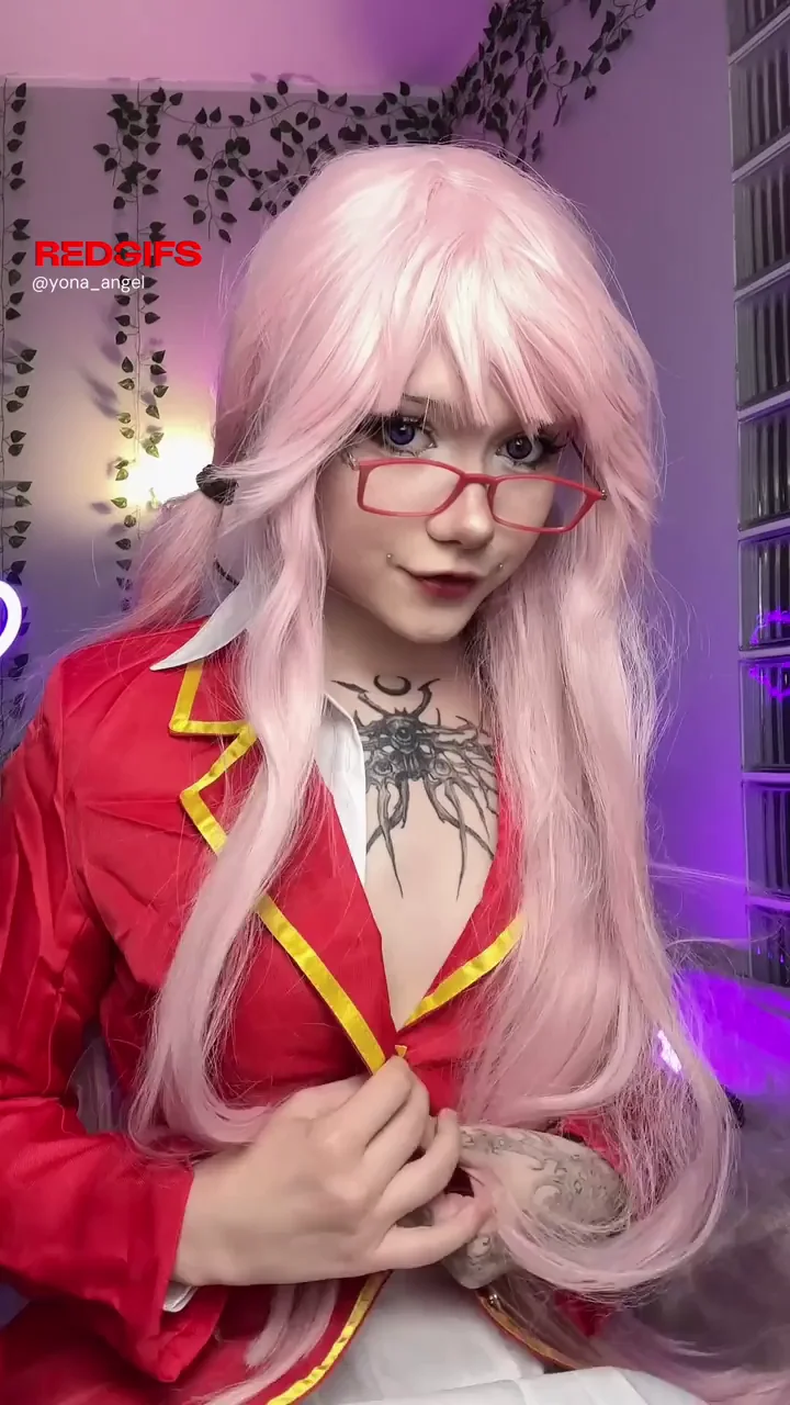 💕 Airi Sakura Sissy Cosplay Tease - Massive Tits & Juicy Ass Exposed 🔥