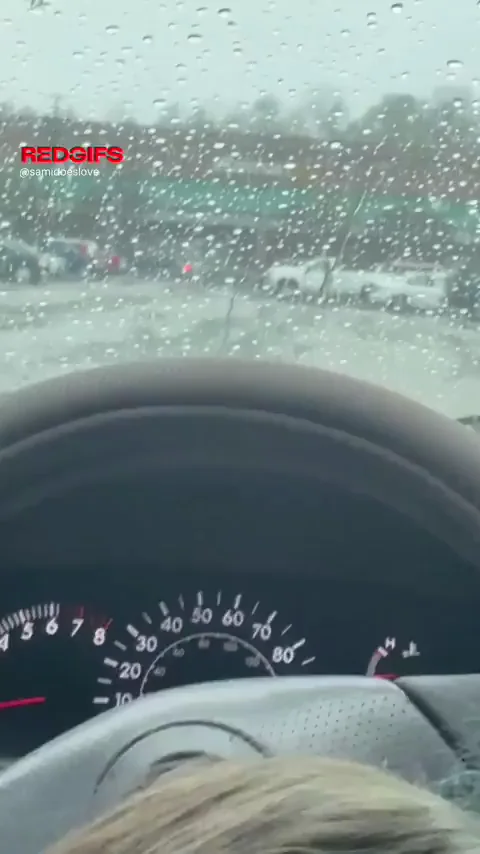 U think im worthy to ur trophy girl?!