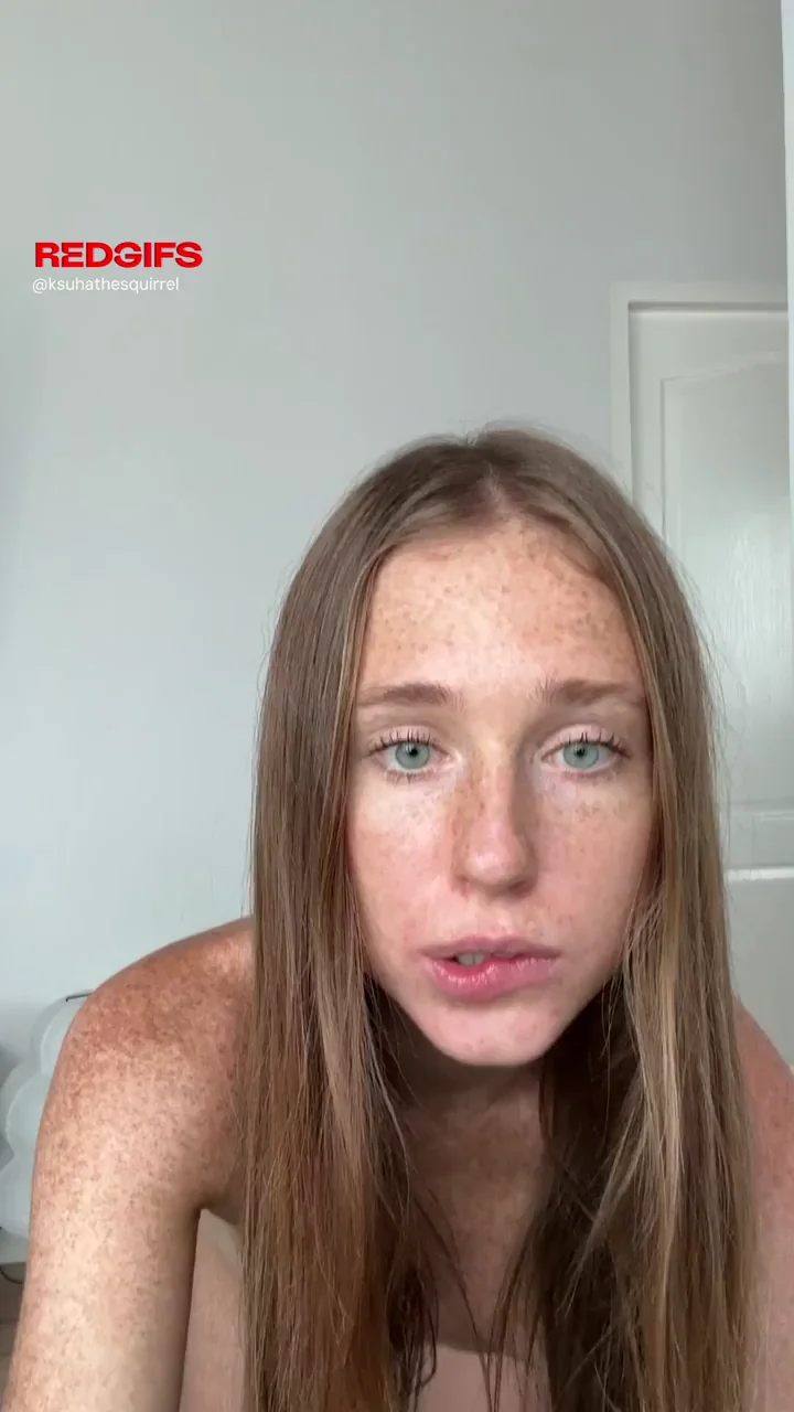 Skinny Teen's Wild Ass Clap & Spread Tease