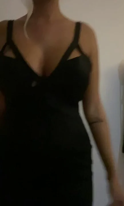 Blonde Busty Slut Wants to Fuck a Lucky Redditor Tonight! Apply Now 😈🍆💦 (OC)