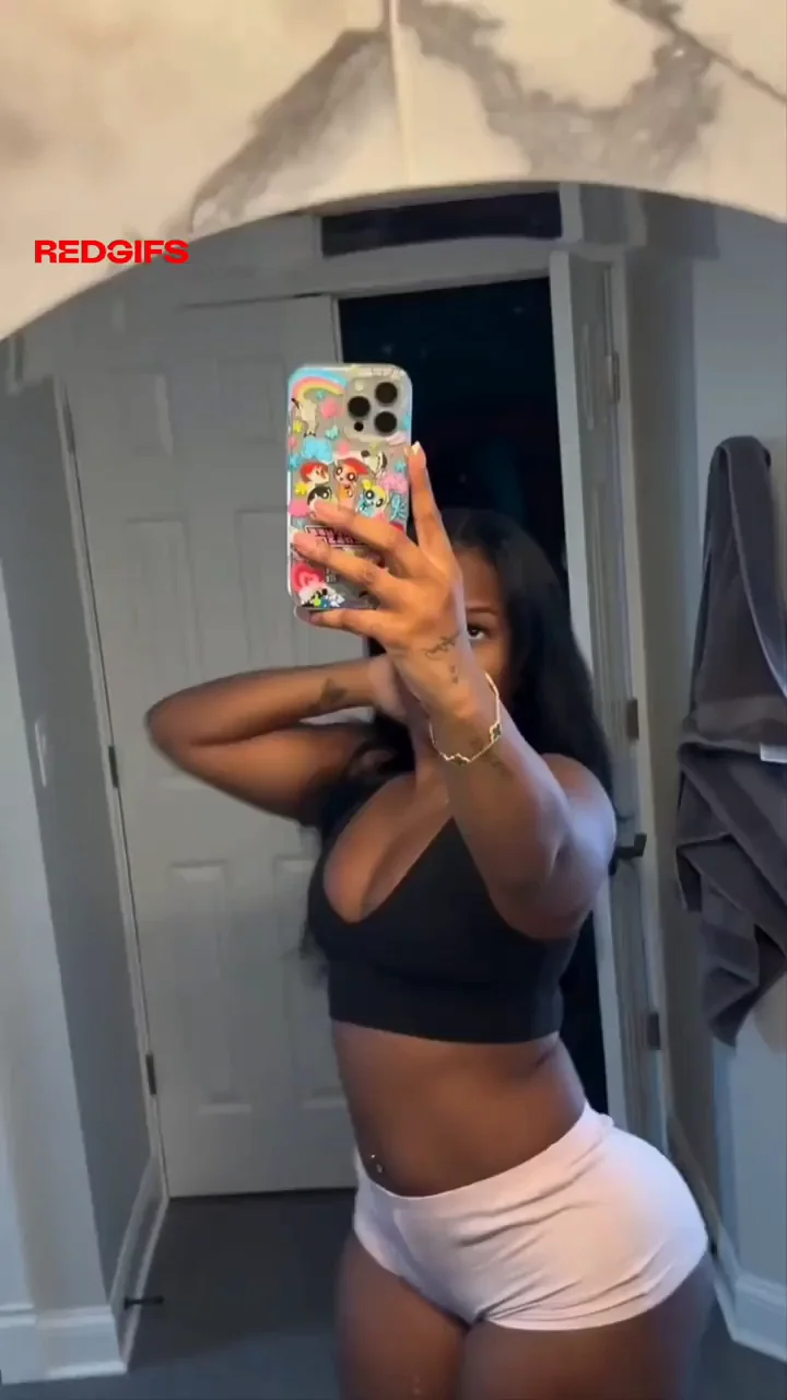 Marie TikTok Thot Twerkin' Her Massive Ebony Booty