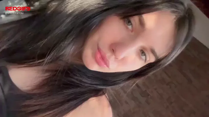 Dropping these huge mommy milkers in ur face