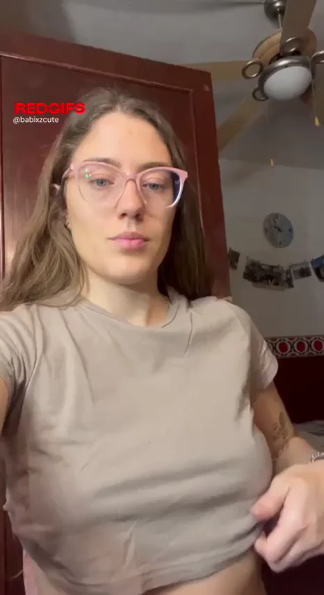 I love to reveal my titties