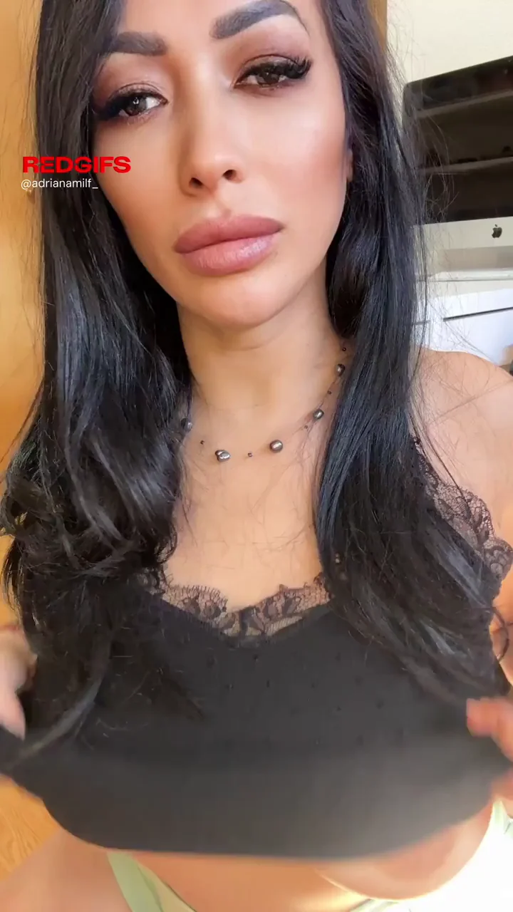 I want your mouth all over my titties babe [reveal]