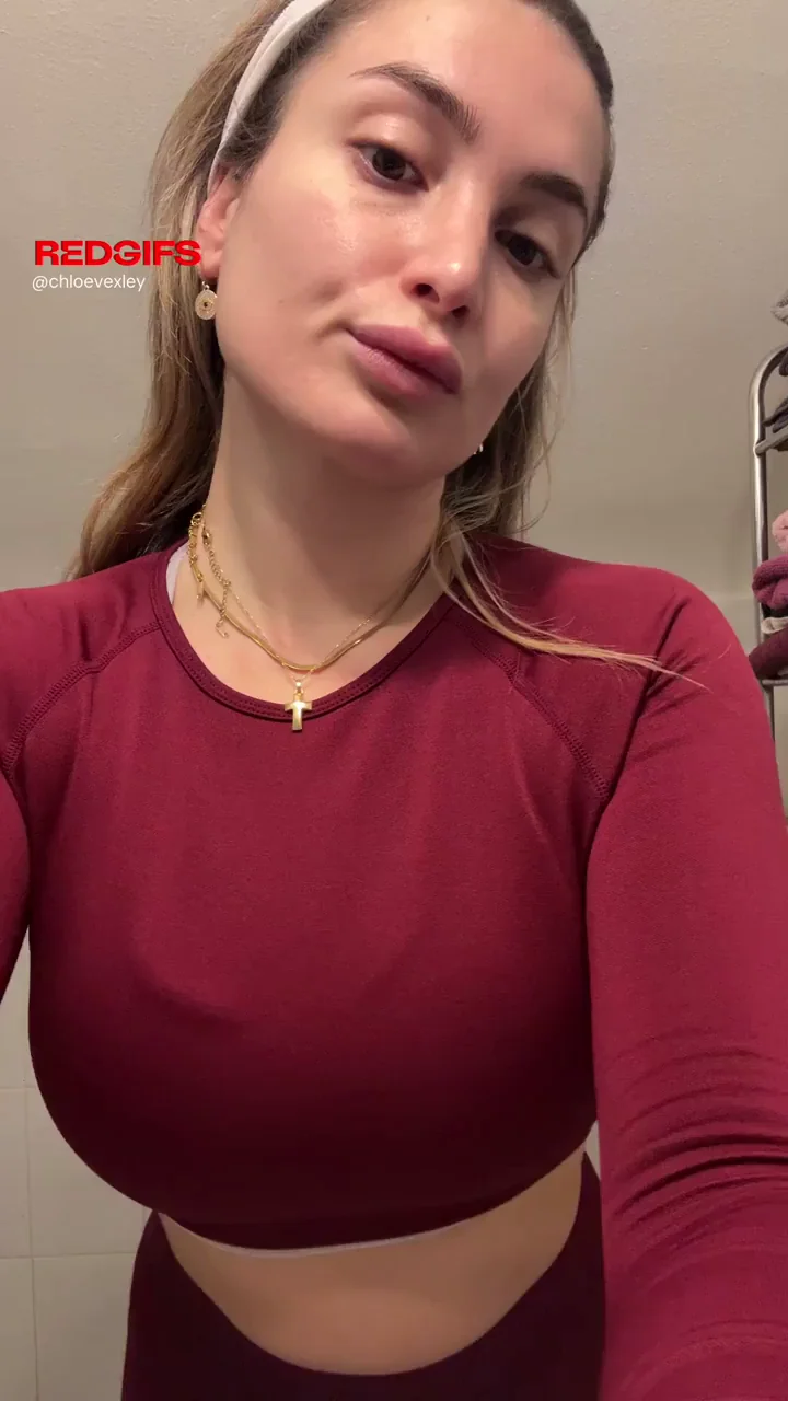 Chilly Morning Titty Tsunami: Blonde Bombshell's Epic Drop