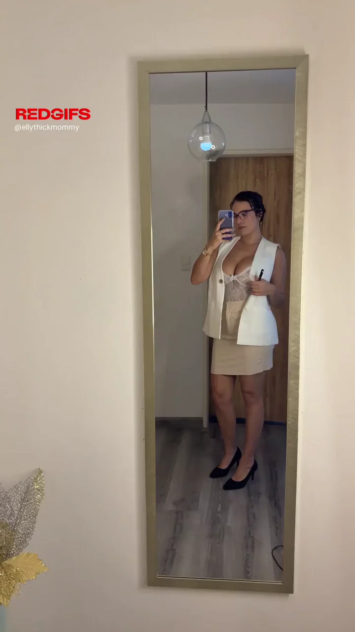 Just a nurse mom loves to make porn