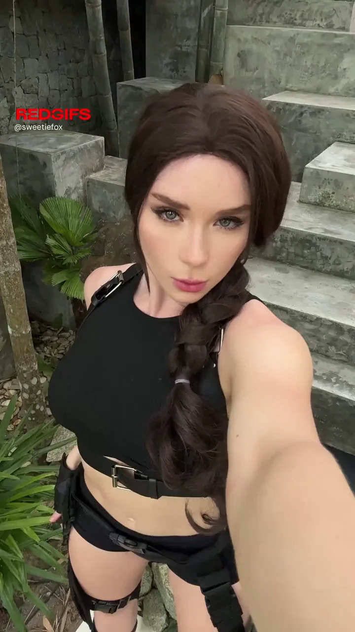 Lara Croft  ( Sweetie_Fox)[Tomb Raider]