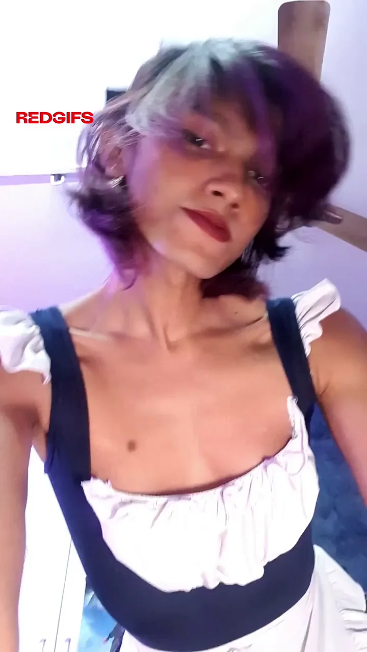 Little E-girl locked on a little corner of the internet