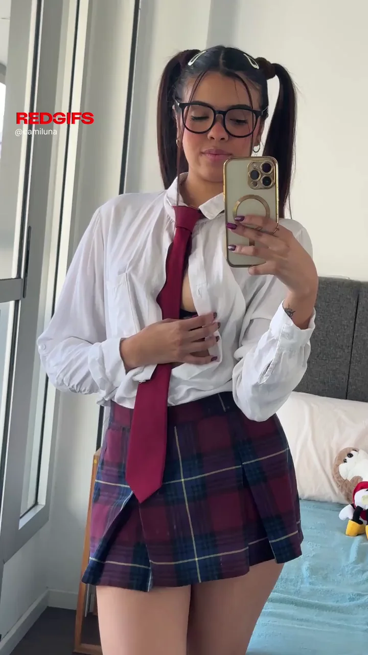 teen schoolgirl with dirty thoughts