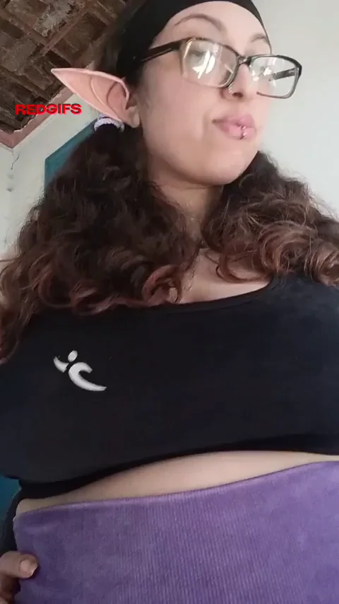 The heavy rhythm of my curves to start the week right