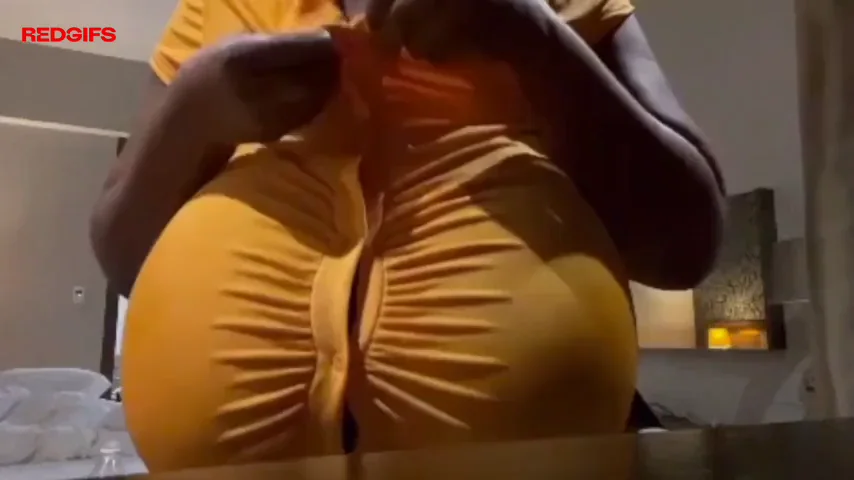 Ebony Babe's Massive Jugs Overflowing