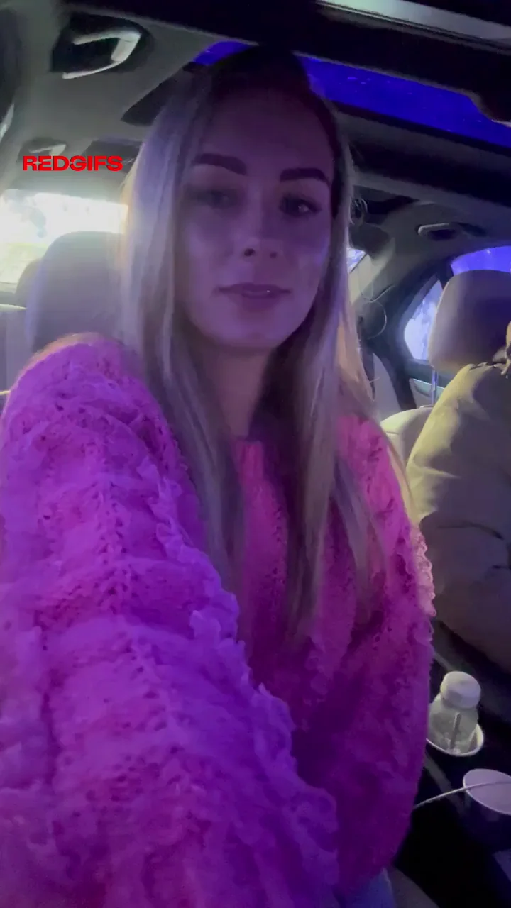 Paid the Ride with My Friend's Mom's Massive Tits 😂🍈🍈