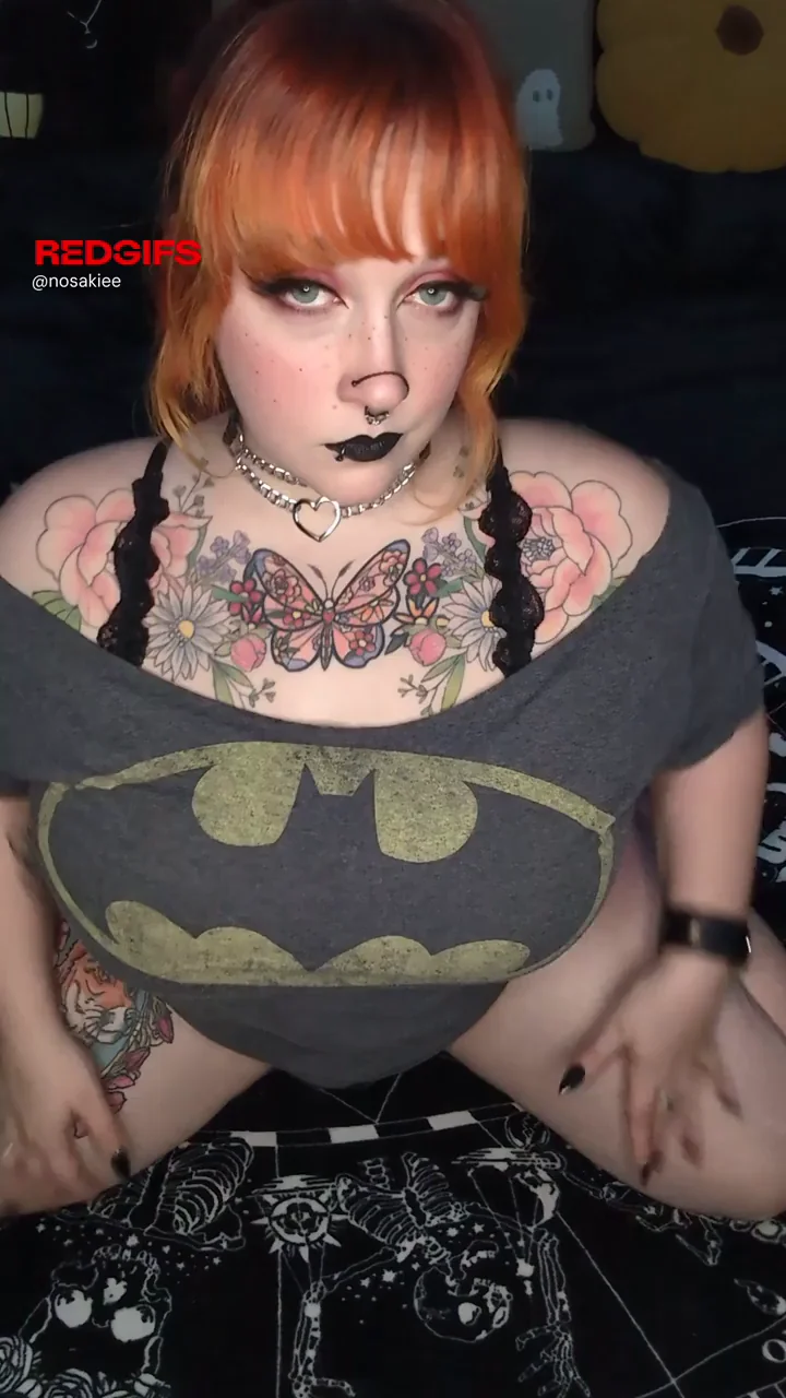 Come suck those tits while i milk your cock
