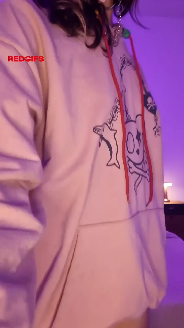 Hoodie Tease: Tgirl's Panties-Clad Bubble Butt Glows 🔥