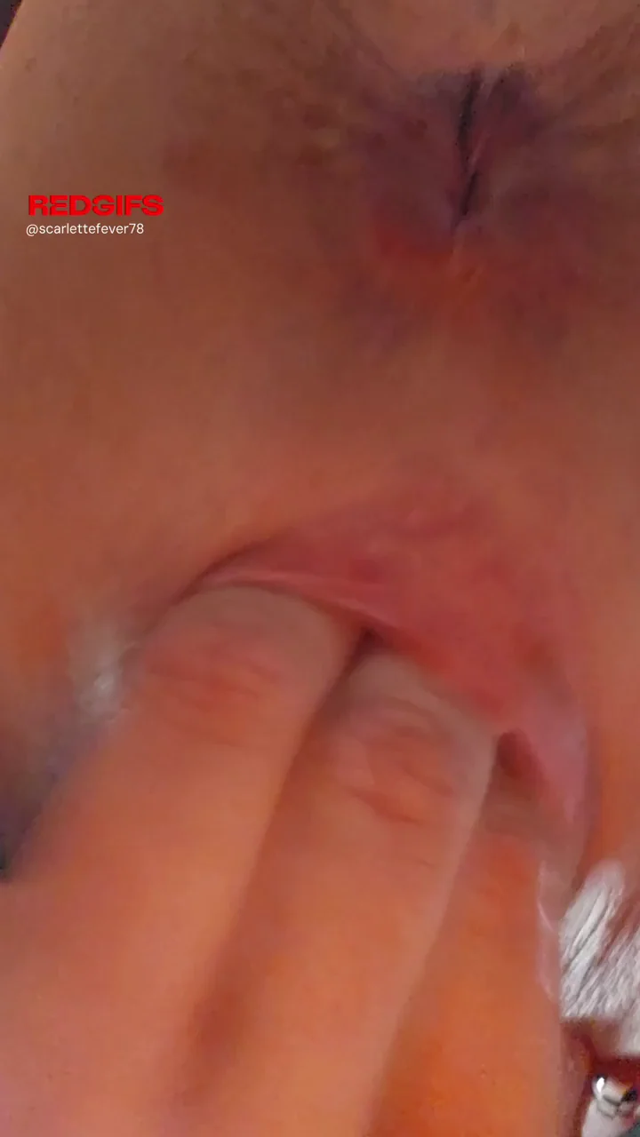 View from underneath, the camera gets wet.