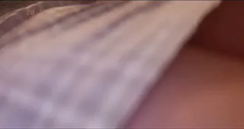 I love upskirt flashing :3 (oc)