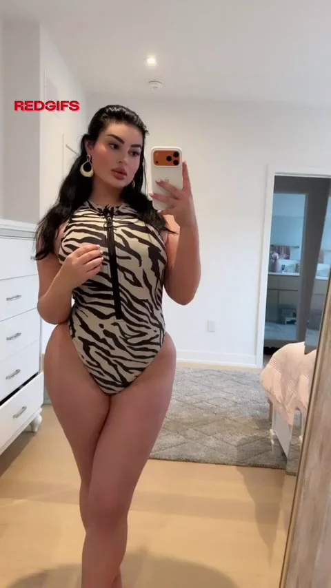 imagine if I clapped it on your dick