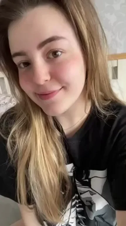 Am I Your Type? Massive Tits Tease 😍🍈🍈