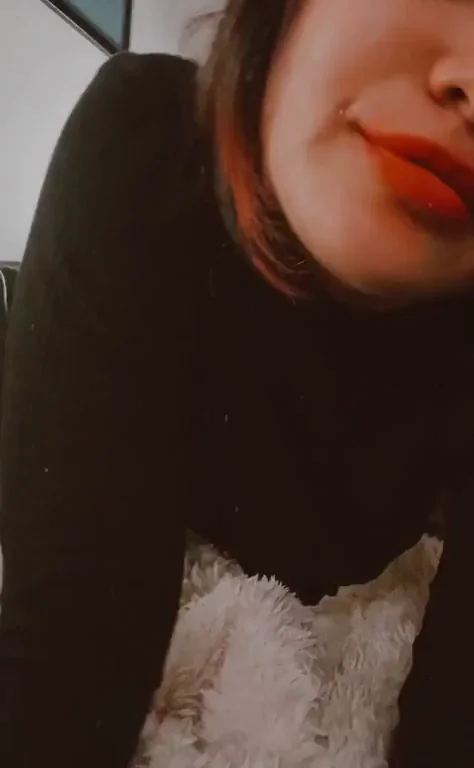Grab My Juicy Waist & Ride This Thick Ass 🍑🔥