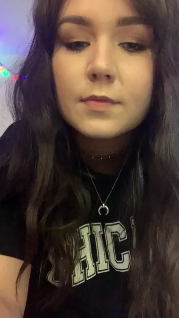 hopefully this one doesn’t get deleted ? (OC)