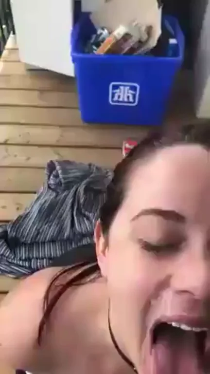 Cum-Hungry Slut Begs for Thick Loads 😛💦