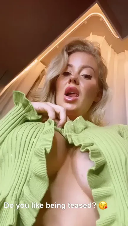 Do you like being teased? ?