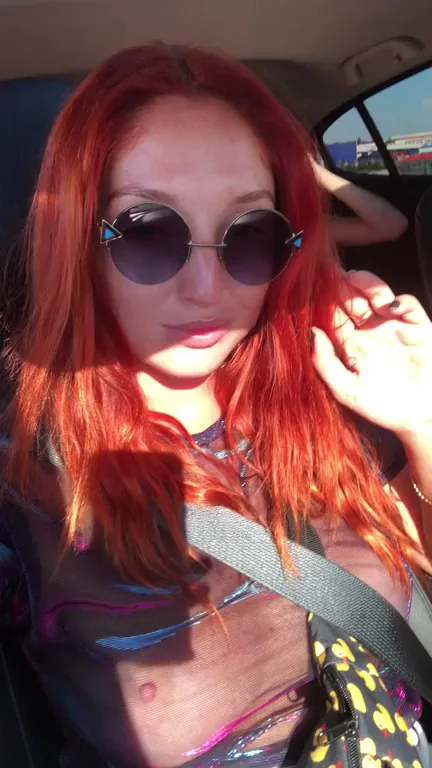 Sunny and sexy ?