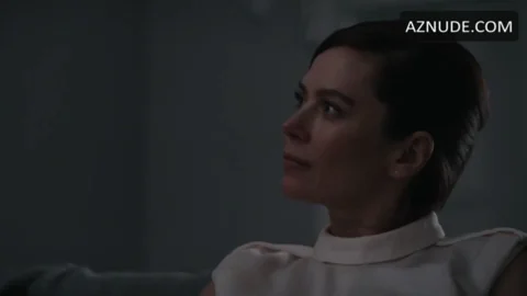 Anna Friel in The Girlfriend Experience S02