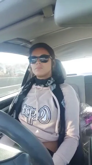 Perfect Tits Flashing View from the Driver's Seat 😍👀