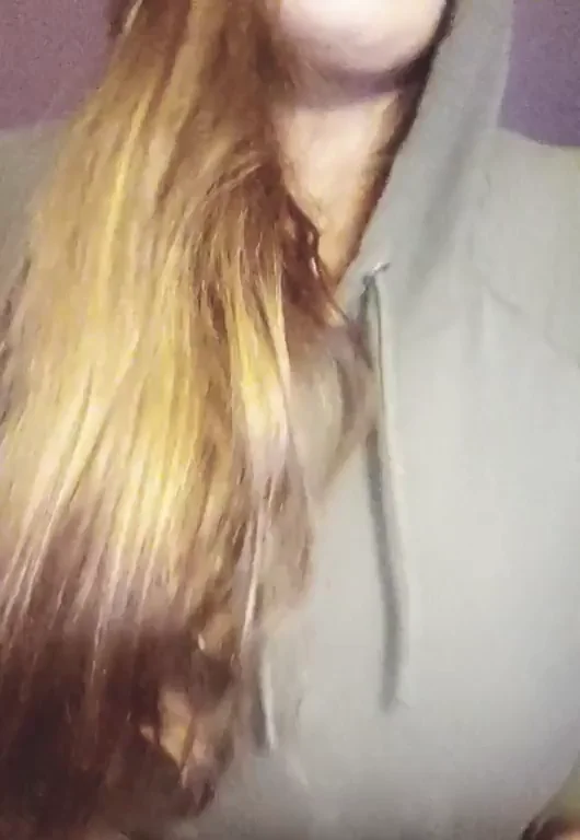 My huge tits jiggle ;)