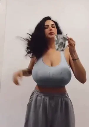 Sanna Meira ...