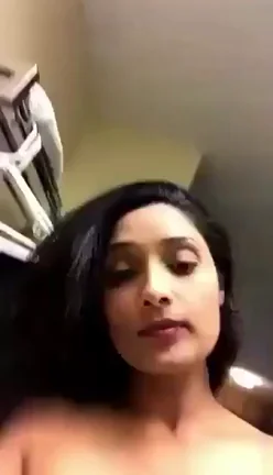😍 Sultry Indian Babe's Juicy Lip Tease & Tits Flash 🔥