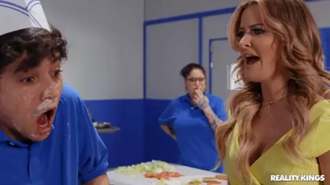 You Gonna Make My Burger? Fast Food Slut Gets Grilled Hardcore!