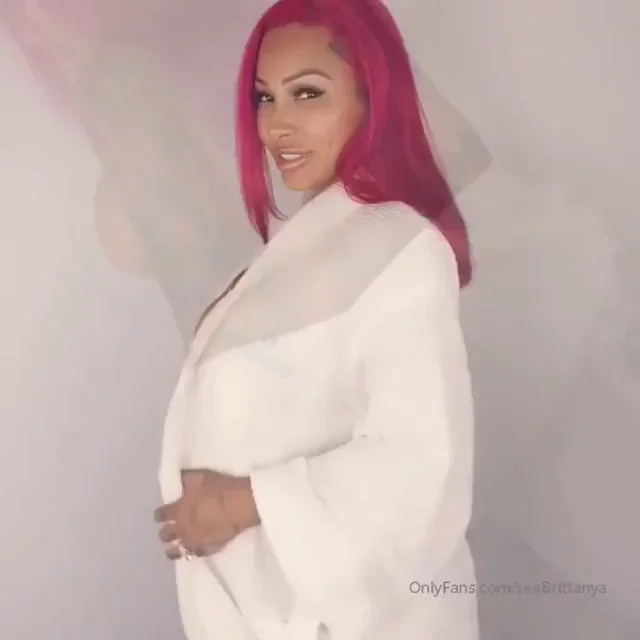 S*B?? 2 full videos in comments