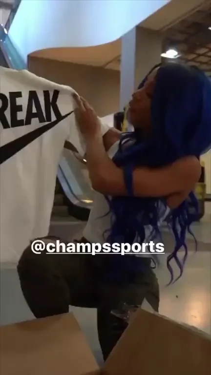 I want to fuck Sasha Banks
