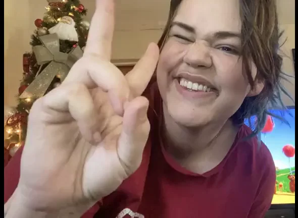 Anyone like a chubby mama with hip dips and big tits?