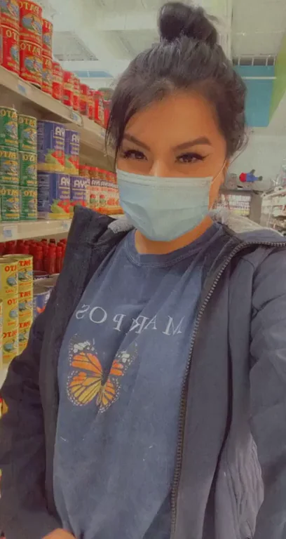Flashing at the grocery store ?