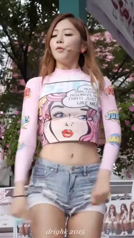 Jiu from Dreamcatcher as Naughty Minx 💖🔥 Shortie Tease