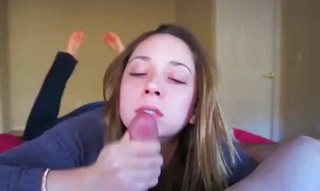 Remy Lacroix Edging Her Wet Pussy to Massive Cum Blast 💦🍆🔥