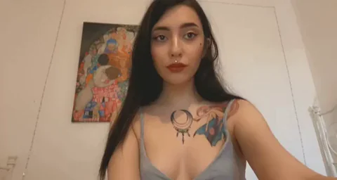 cum in my mouth! I want to taste your sperm so much??
