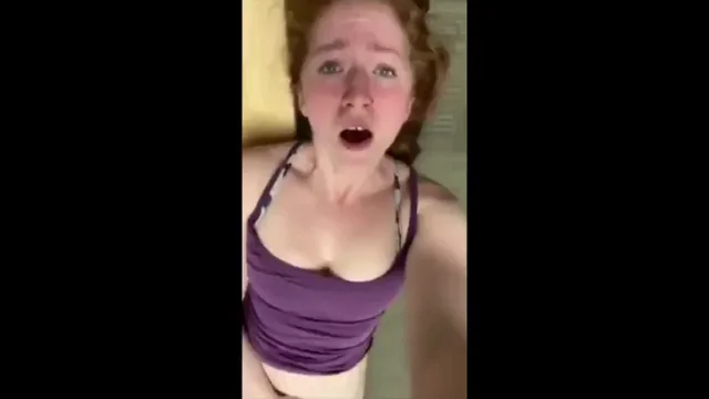 Gym locker room was pretty empty [gif]
