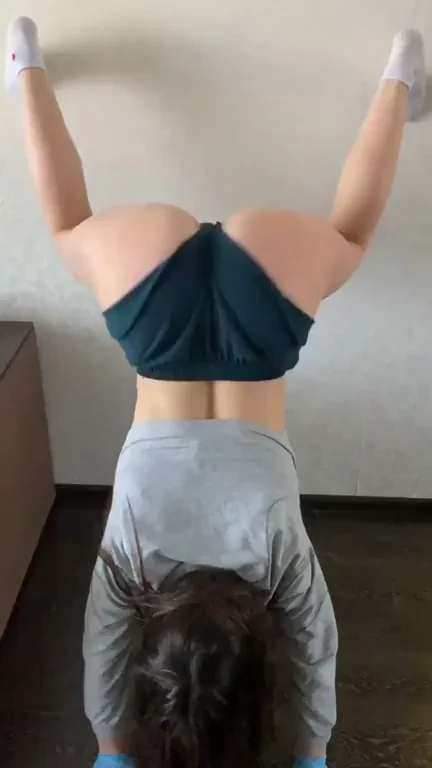 What do you think of my twerking?