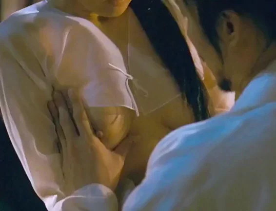 Cho Yeo-jeong (from Parasite) in 'The Servant'