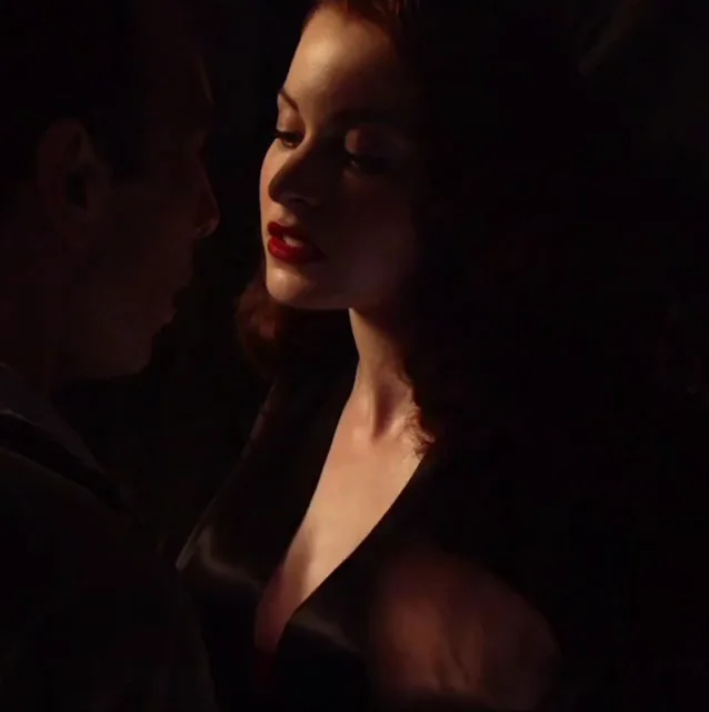 Esmé Bianco Artistic Plot In Chemical Wedding (2008) [Cropped For Mobile]
