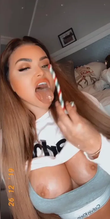 Bimbo Perfection - MEGA in Comments!