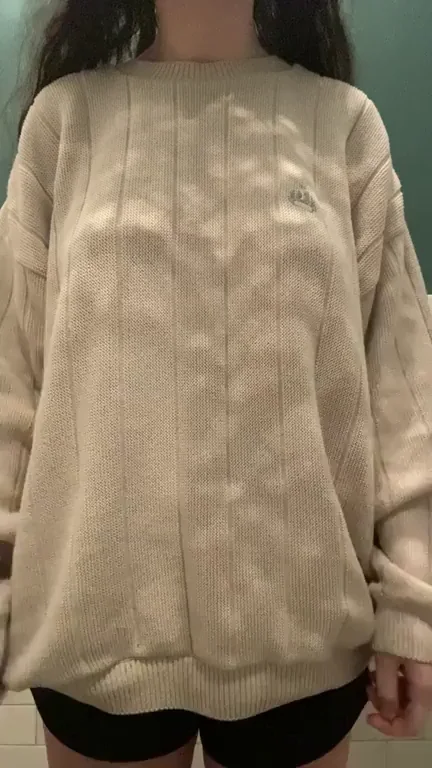 do you guys like my 34c tits? (oc)